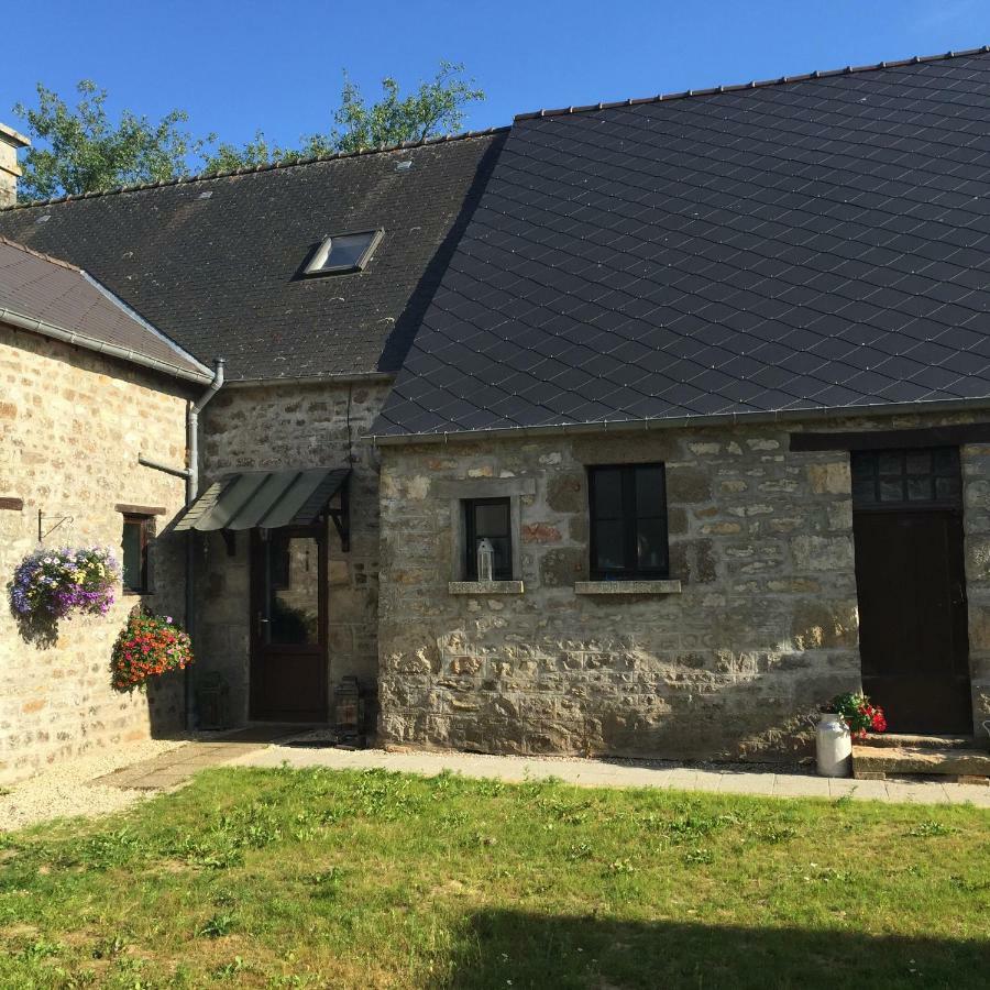 Bed and Breakfast No 3 Route De Lingramiere La Ferte-Mace Экстерьер фото